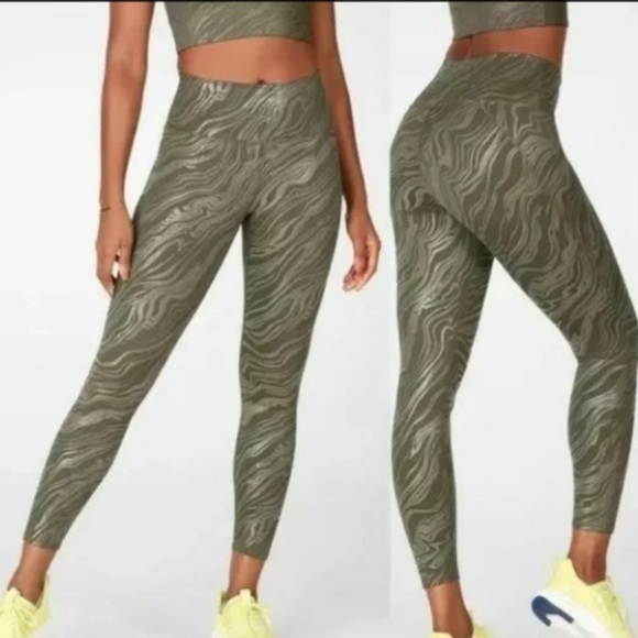 Liza Koshy for fabletics powerhold leggings size XSmall - Picture 1 of 8